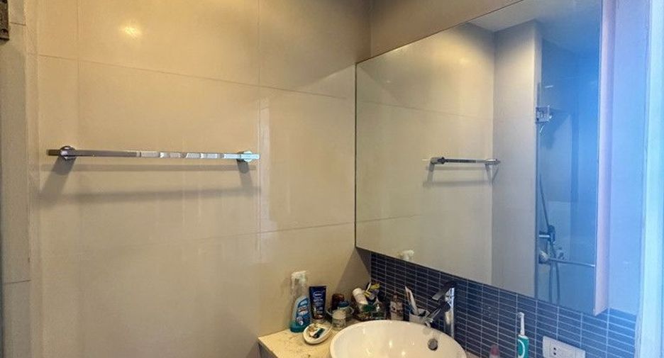 For sale 2 bedrooms condo in Watthana, Bangkok