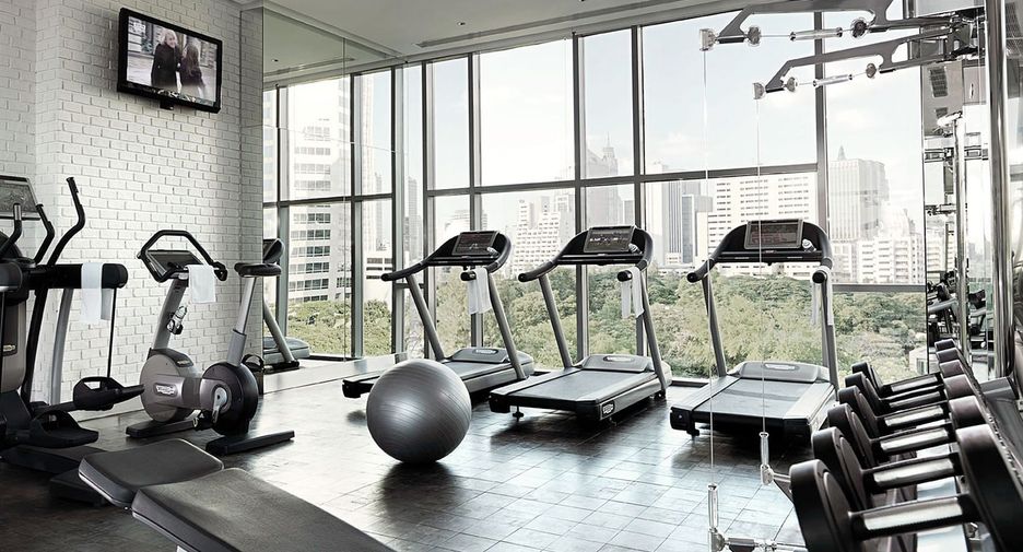 For sale 3 bedrooms condo in Pathum Wan, Bangkok