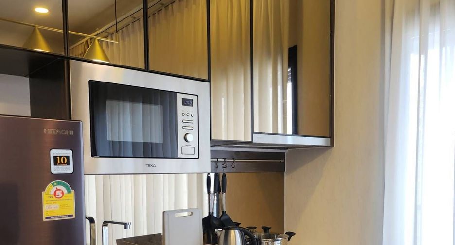 For rent 2 ベッドルーム condo in Watthana, Bangkok
