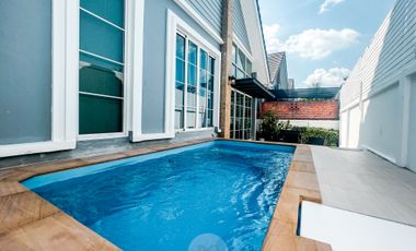 Casa en alquiler de 3 habitaciones en Mueang Phuket, Phuket