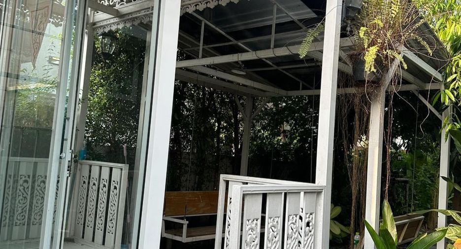 For sale 4 bedrooms house in Bang Bon, Bangkok