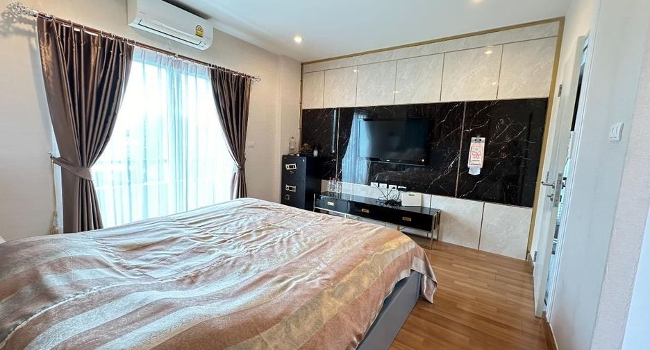 For sale 4 bedrooms house in Bang Bon, Bangkok