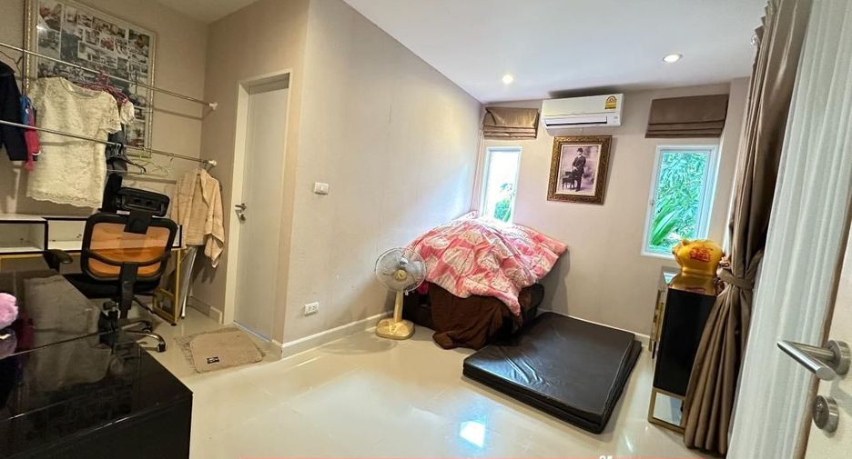 For sale 4 bedrooms house in Bang Bon, Bangkok