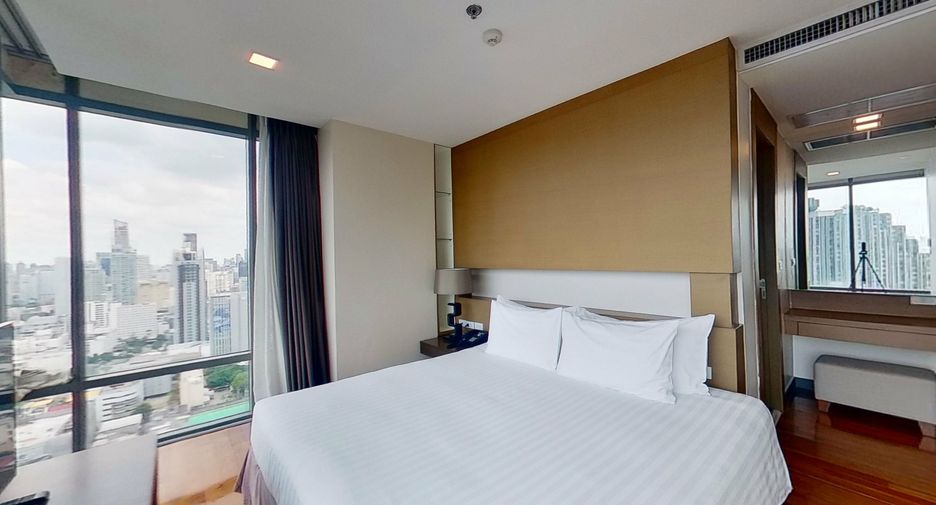 For rent 1 bed condo in Pathum Wan, Bangkok