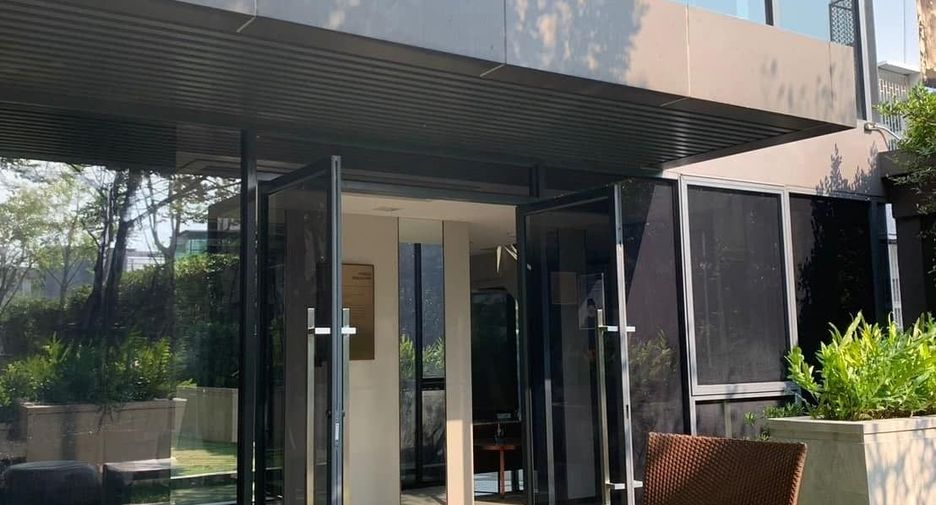 À vendre et à louer 1 chambre condo à Bangkok Noi, Bangkok