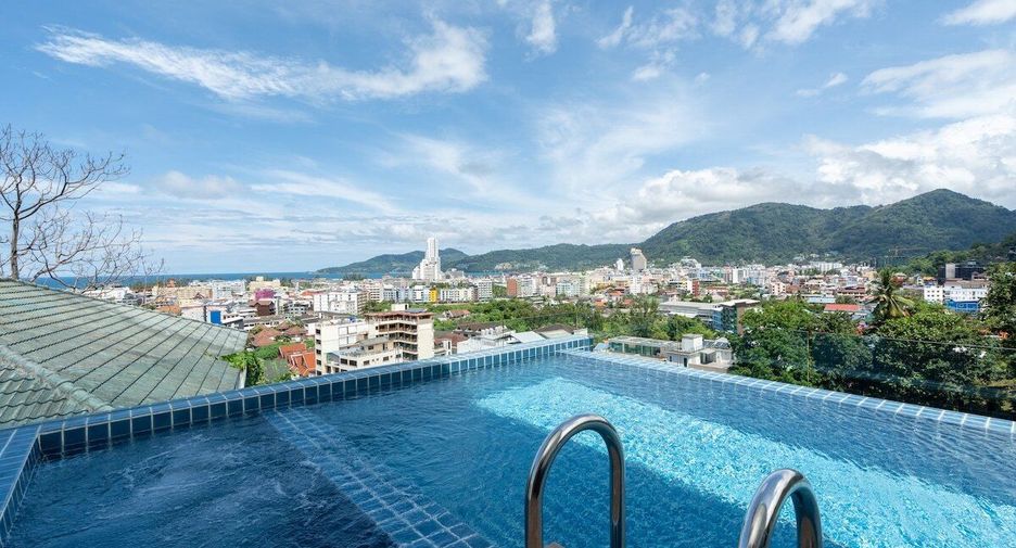 For rent 8 bedrooms villa in Kathu, Phuket