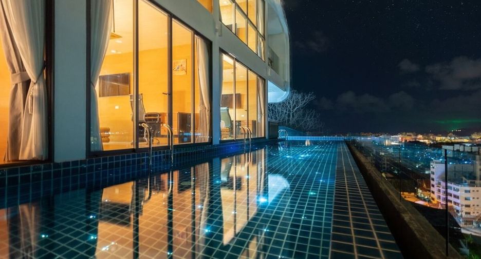 For rent 8 bedrooms villa in Kathu, Phuket