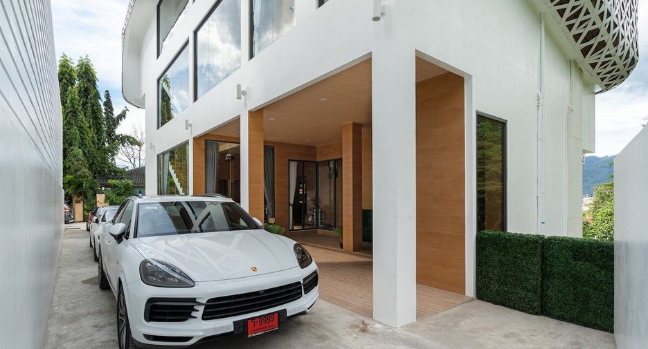 For rent 8 bedrooms villa in Kathu, Phuket