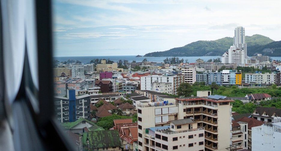 For rent 8 bedrooms villa in Kathu, Phuket