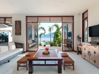 Villa zum Kauf mit 5 Zimmer in Kathu, Phuket
