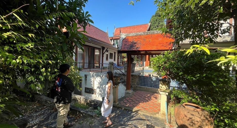 For sale 5 bedrooms villa in Mueang Phuket, Phuket