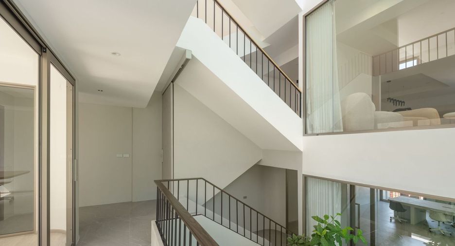 For sale 2 bedrooms house in Chatuchak, Bangkok