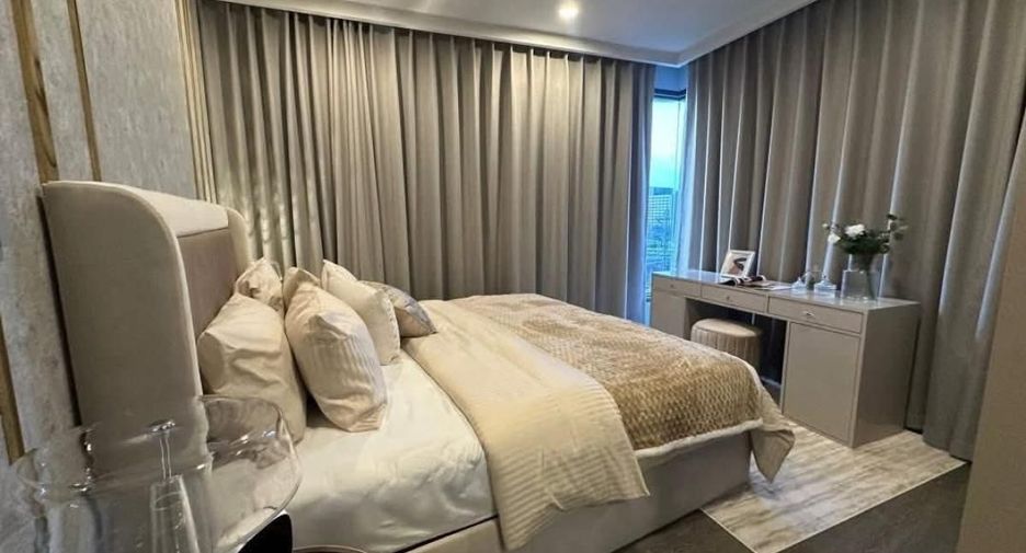 For rent 2 bedrooms condo in Khlong Toei, Bangkok