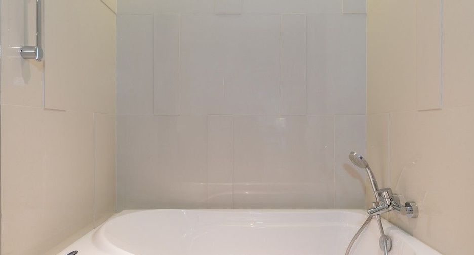 Condo en venta de 2 habitaciones en Pathum Wan, Bangkok