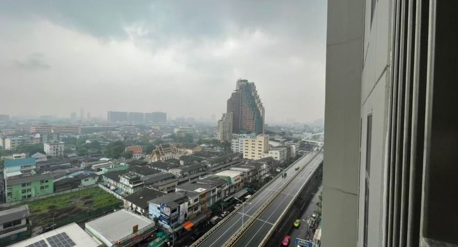 For sale 1 bed condo in Bang Phlat, Bangkok