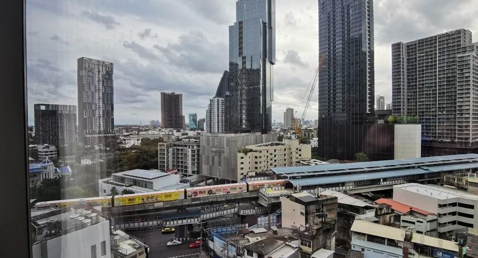 Wohnung zum Kauf und zur Miete mit 2 Zimmer in Khlong Toei, Bangkok