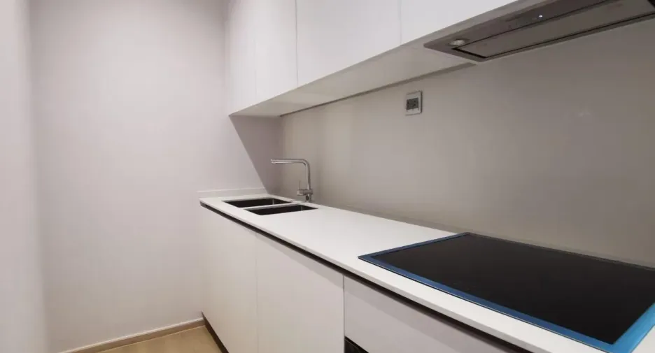 Wohnung zum Kauf und zur Miete mit 2 Zimmer in Khlong Toei, Bangkok