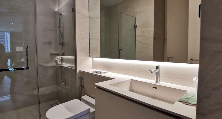 Wohnung zum Kauf und zur Miete mit 2 Zimmer in Khlong Toei, Bangkok