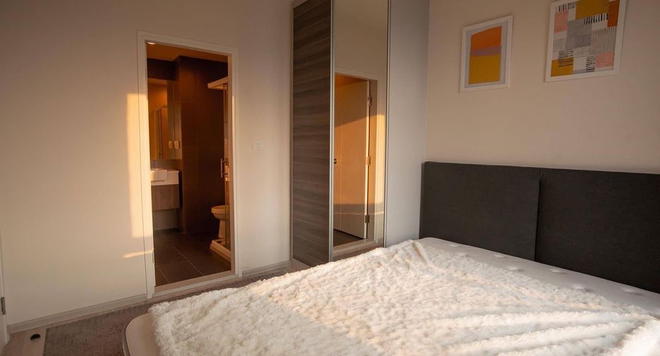 À louer 1 chambre condo à Huai Khwang, Bangkok