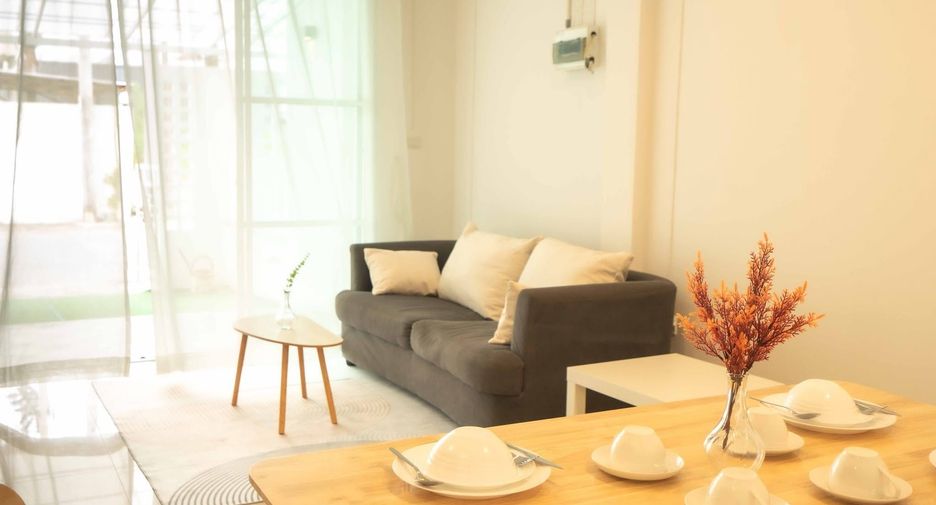 For rent 2 bedrooms townhouse in Mueang Phuket, Phuket