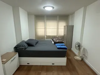 À vendre studio condo à Khlong Toei, Bangkok