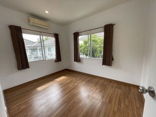For rent 3 bedrooms house in Lat Krabang, Bangkok
