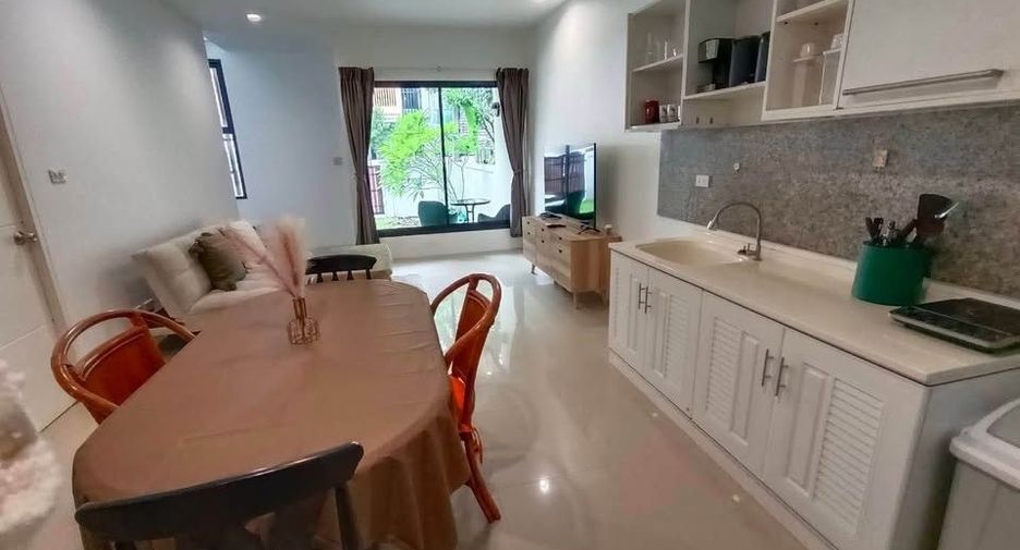 For rent 2 bedrooms townhouse in Mueang Phuket, Phuket