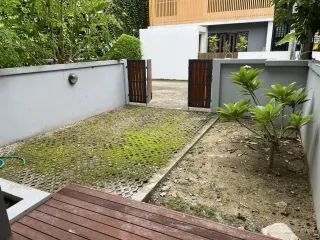 For rent 2 bedrooms townhouse in Mueang Phuket, Phuket