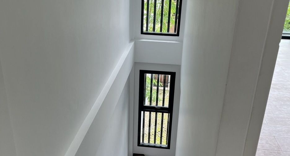 For rent 2 bedrooms townhouse in Mueang Phuket, Phuket