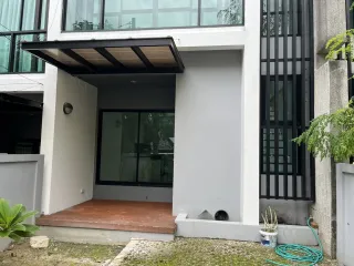 For rent 2 bedrooms townhouse in Mueang Phuket, Phuket