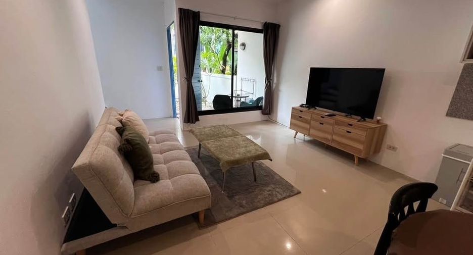 For rent 2 bedrooms townhouse in Mueang Phuket, Phuket