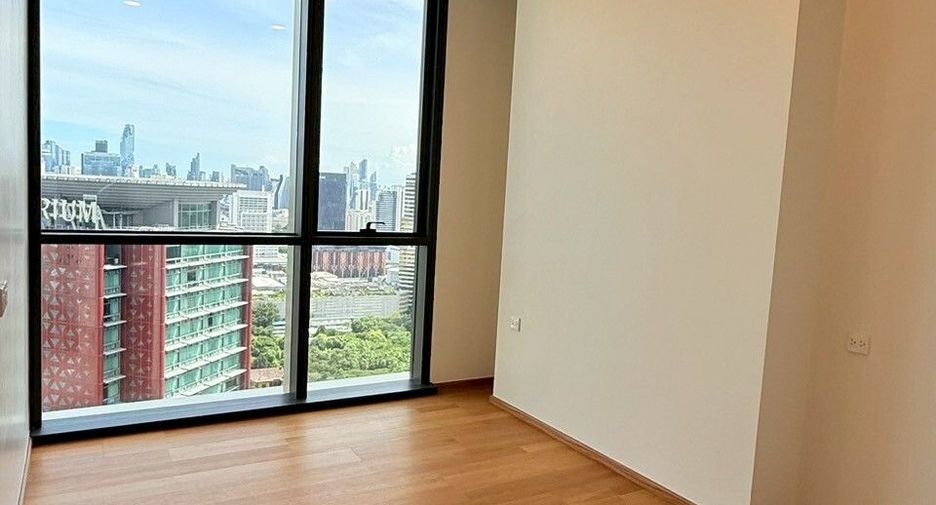 For sale 3 bedrooms condo in Pathum Wan, Bangkok