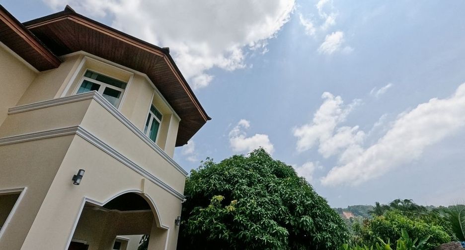 For sale 6 bedrooms villa in Kathu, Phuket