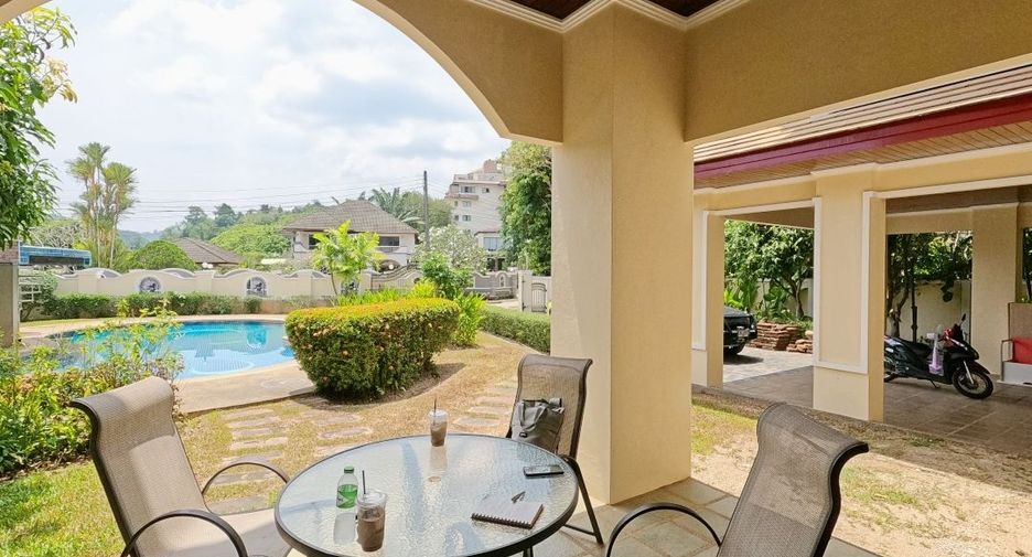 For sale 6 bedrooms villa in Kathu, Phuket