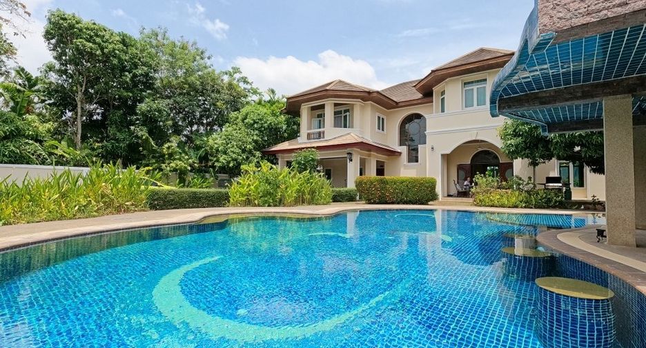 For sale 6 bedrooms villa in Kathu, Phuket
