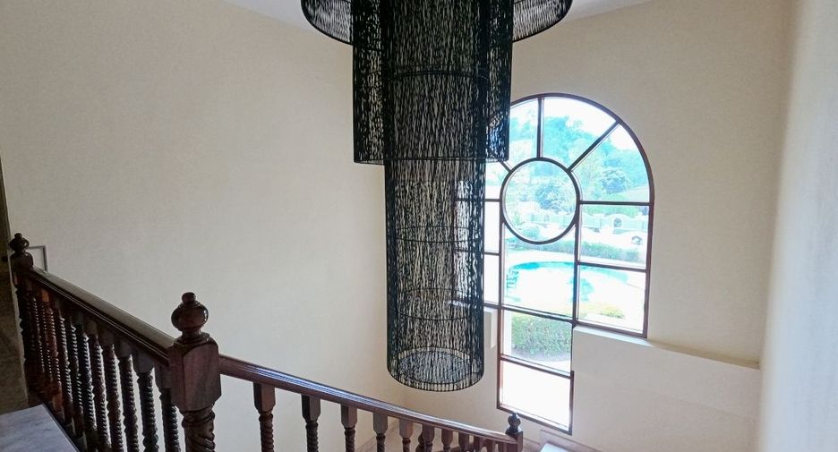 For sale 6 bedrooms villa in Kathu, Phuket