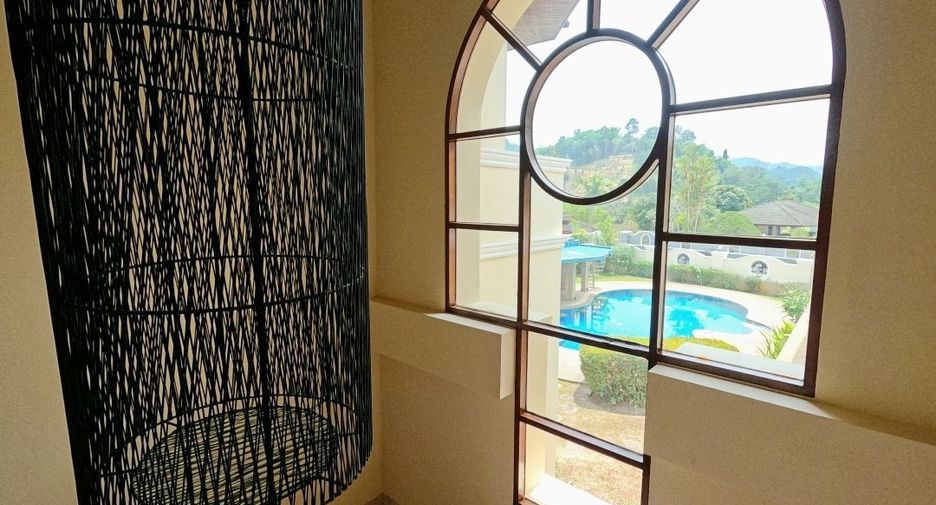 For sale 6 bedrooms villa in Kathu, Phuket