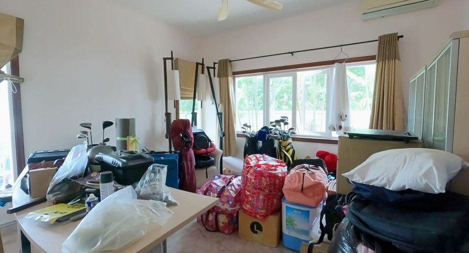 For sale 6 bedrooms villa in Kathu, Phuket