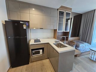 For rent 1 Beds condo in Phra Khanong, Bangkok