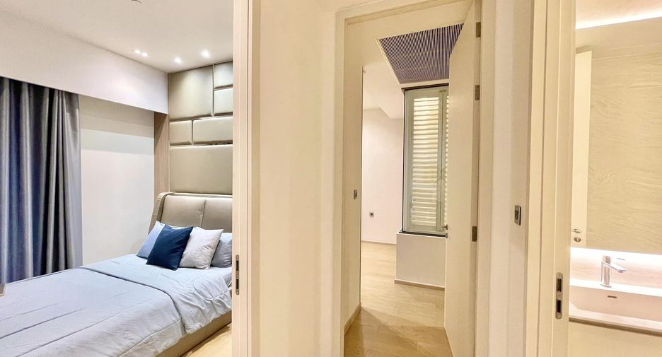 Condo en alquiler de 2 habitaciones en Khlong Toei, Bangkok