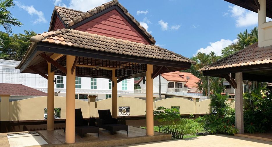 For rent 3 bedrooms villa in Mueang Phuket, Phuket