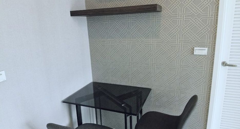 For rent 1 bed condo in Huai Khwang, Bangkok