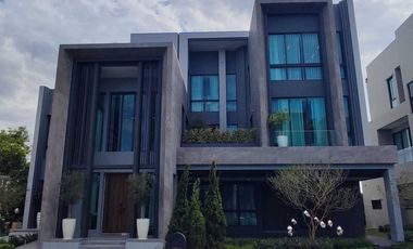 出售 5 卧室 独立屋 在 Saphan Sung, 曼谷