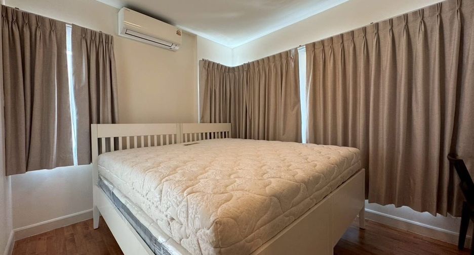 For rent 3 bedrooms house in Khan Na Yao, Bangkok