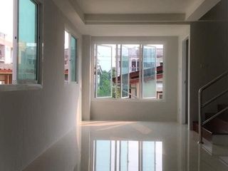 For rent retail Space in Min Buri, Bangkok