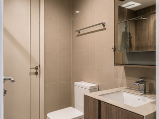 For sale 1 bed condo in Phaya Thai, Bangkok