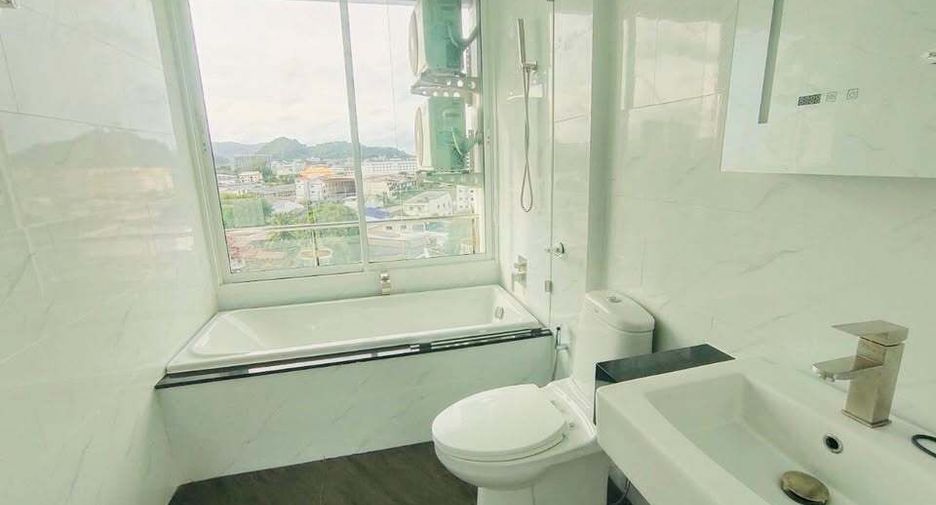For sale 2 bedrooms condo in Mueang Phuket, Phuket