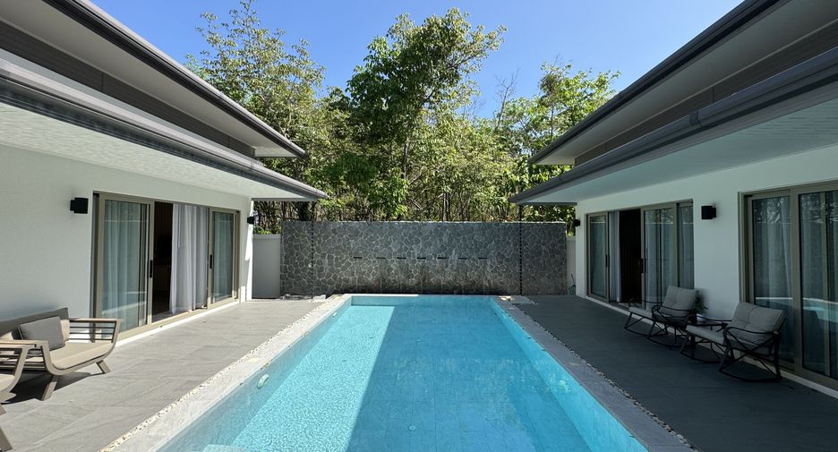 For rent 3 bedrooms villa in Mueang Phuket, Phuket