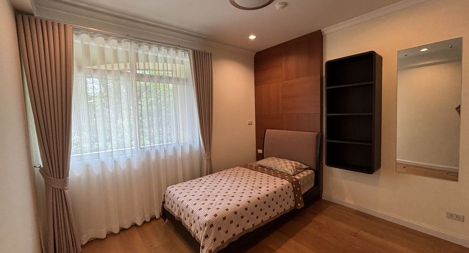 Wohnung zur Miete mit 3 Zimmer in Watthana, Bangkok