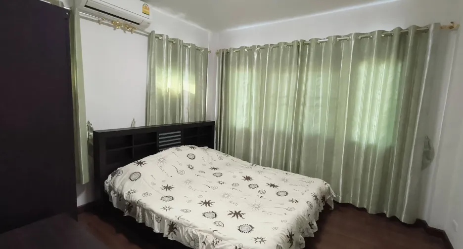 For rent 4 bedrooms house in Doi Saket, Chiang Mai